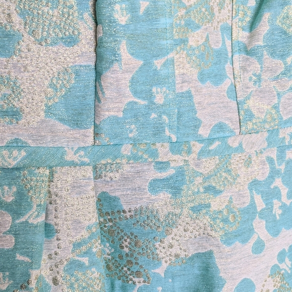 Tahari dress in aqua/gold print - Picture 4 of 6